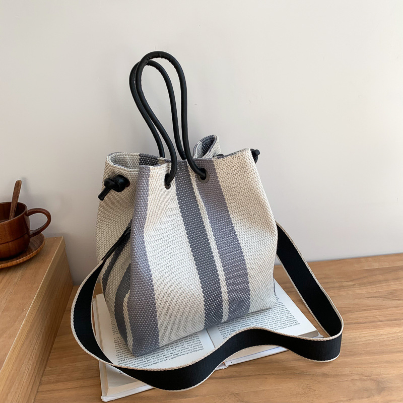 MZ Women's Canvas Bucket Bag 2022 New Large Capacity Handbag Shoulder Crossbody Bag