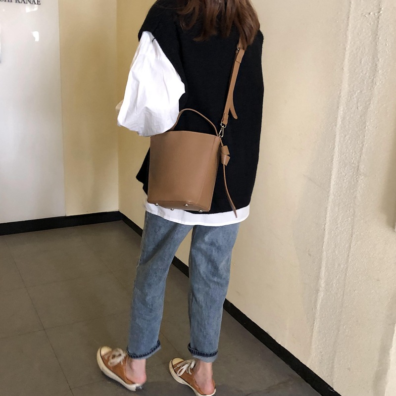 Minimalist Large Capacity Solid Color Parent Child Bag Adjustable Strap Shoulder Bag PU Bucket Bag for Women Students